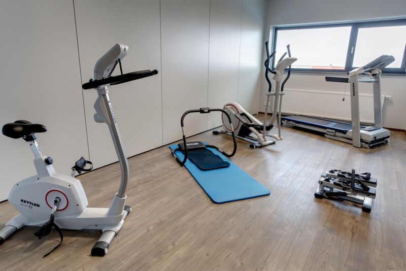 Meininger Hotel Berlin Airport 3*