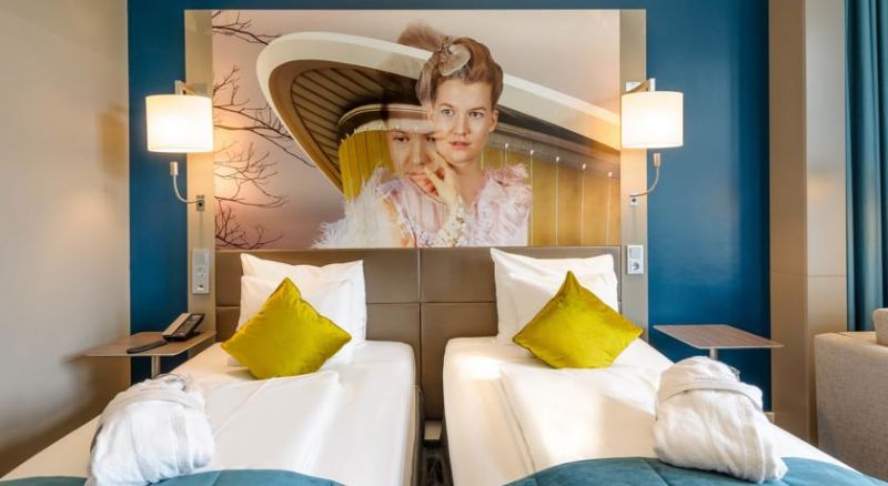 Mercure Berlin Wittenbergplatz 4*