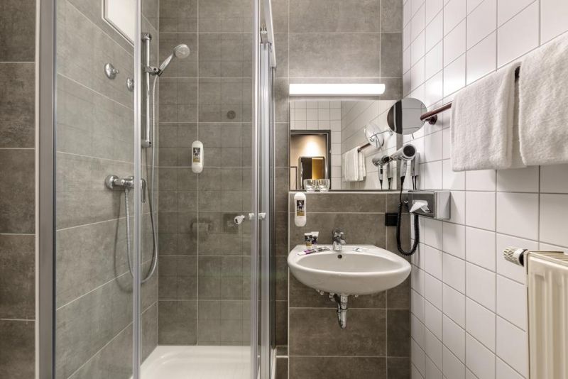 Mercure Stuttgart Zuffenhausen 3*