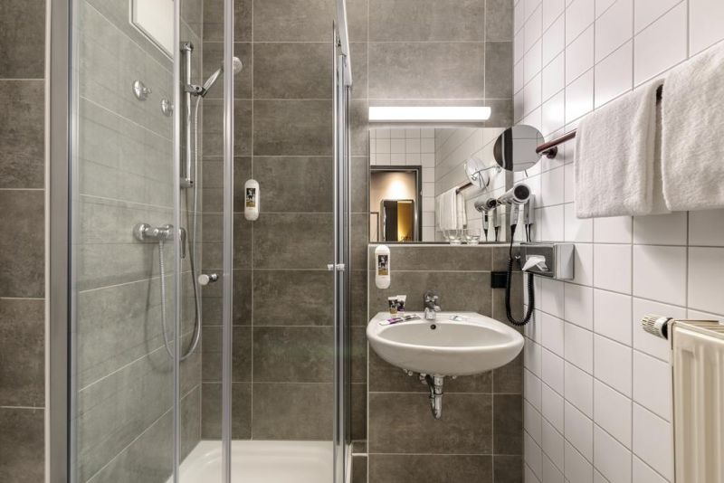 Mercure Stuttgart Zuffenhausen 3*