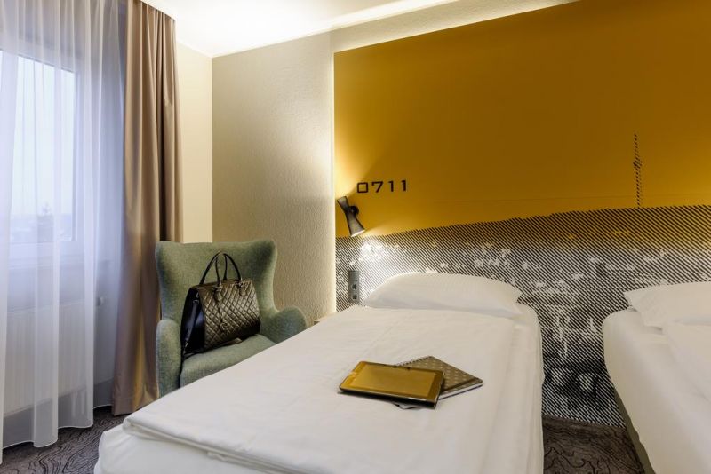 Mercure Stuttgart Zuffenhausen 3*