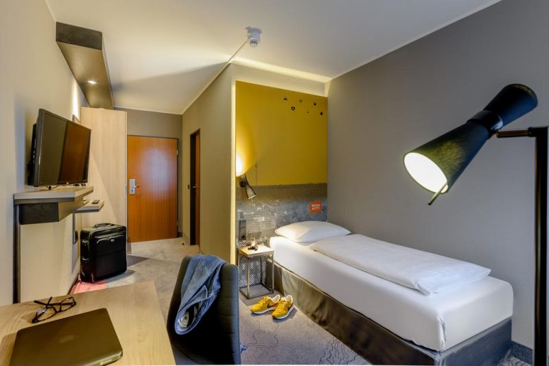 Mercure Stuttgart Zuffenhausen 3*