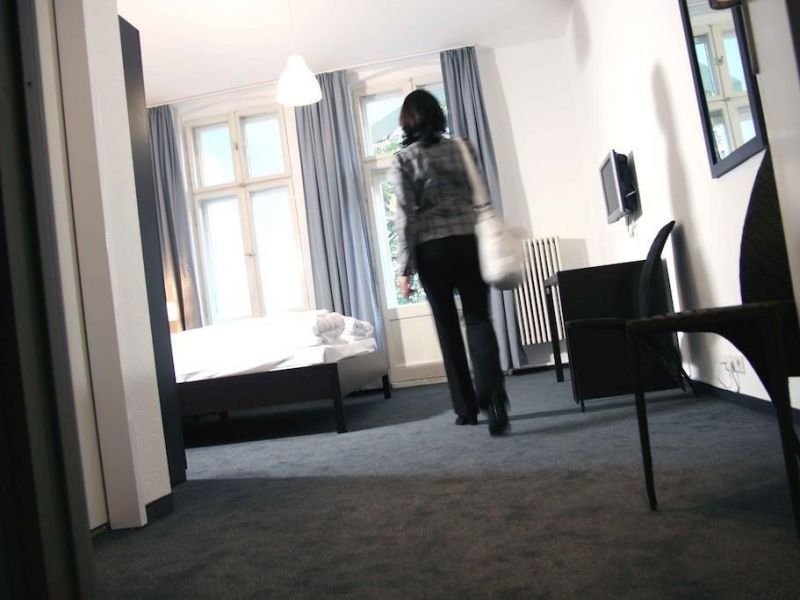 Metropolitan Hotel 3*