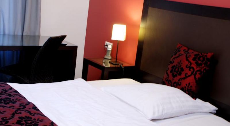 Metropolitan Hotel 3*