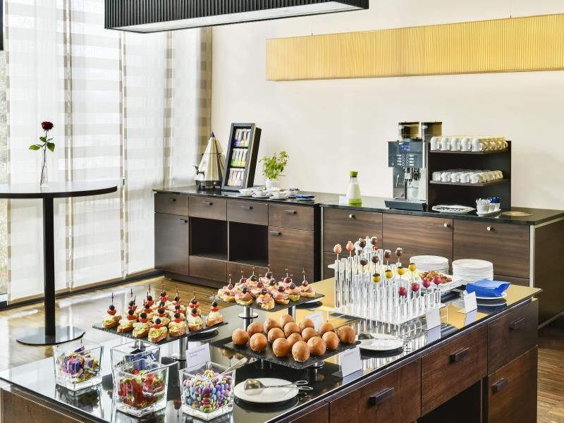 Nh Stuttgart Airport 4*