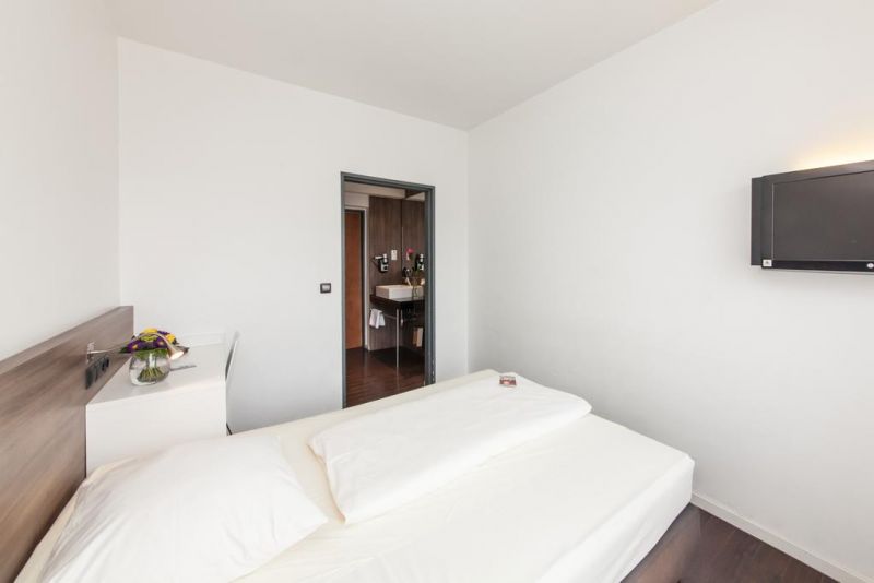 Novum Continental Frankfurt 3*
