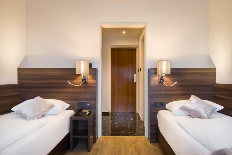 Novum Continental Frankfurt 3*