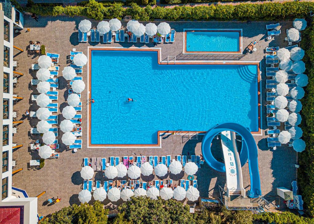 Blue Star 4*