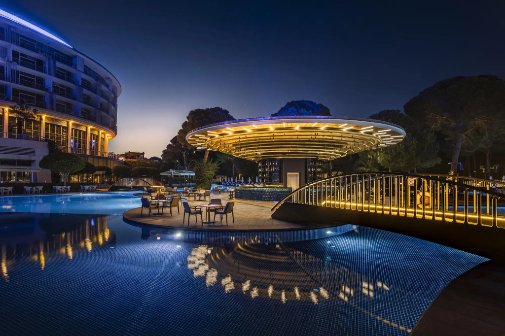 Calista Luxury Resort 5*