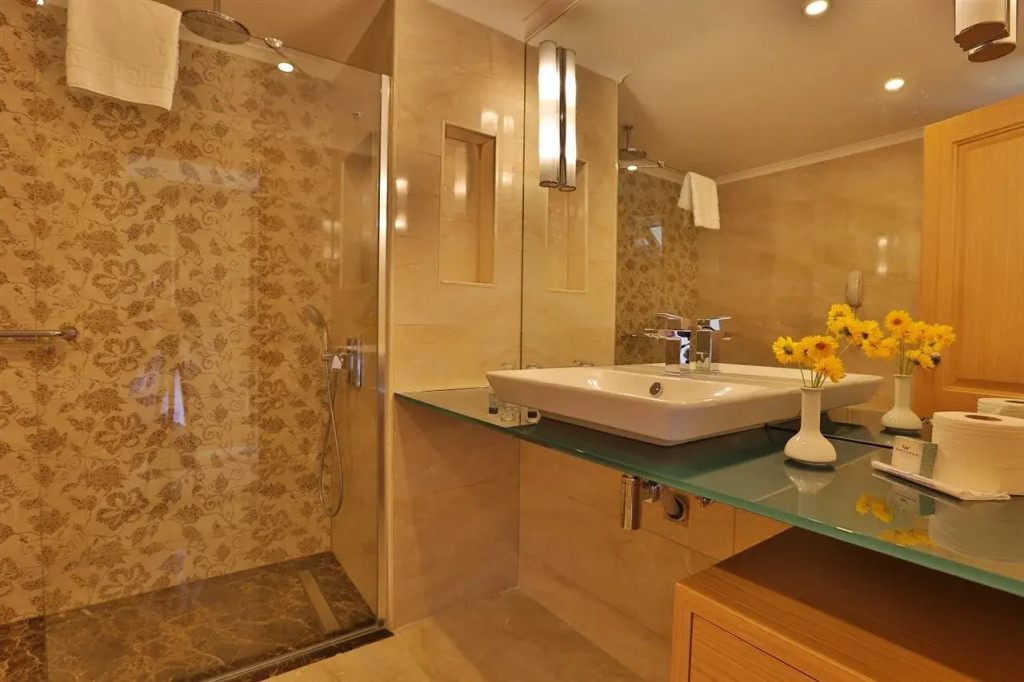 Gypsophila Holiday Village 5*