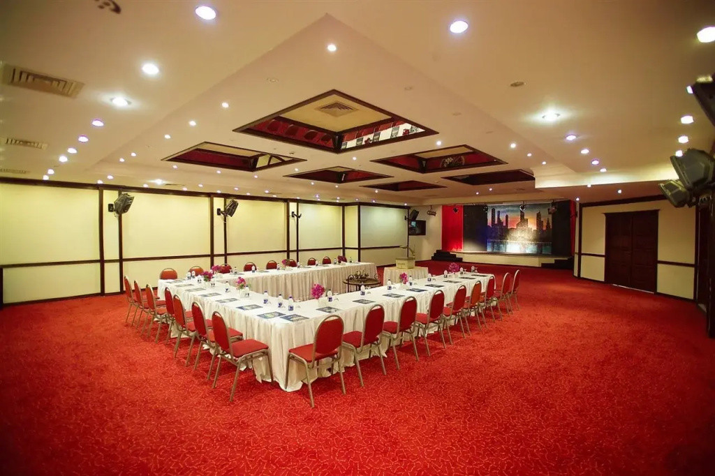Gypsophila Holiday Village 5*