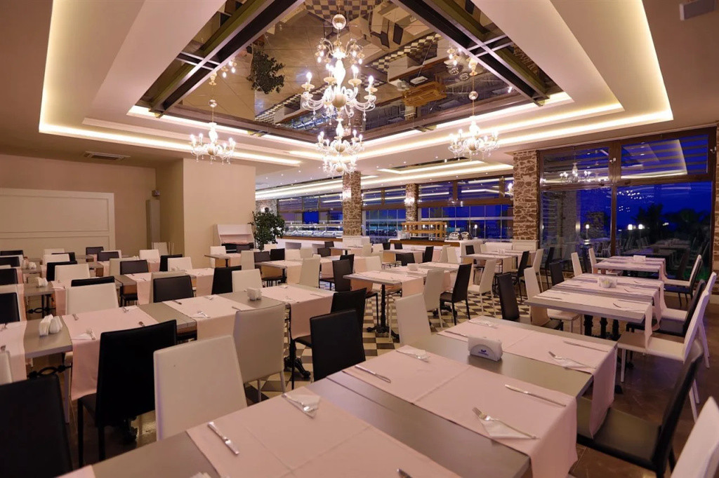Gypsophila Holiday Village 5*