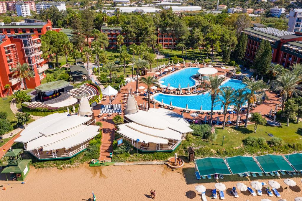 Aqi Pegasos Club 4*