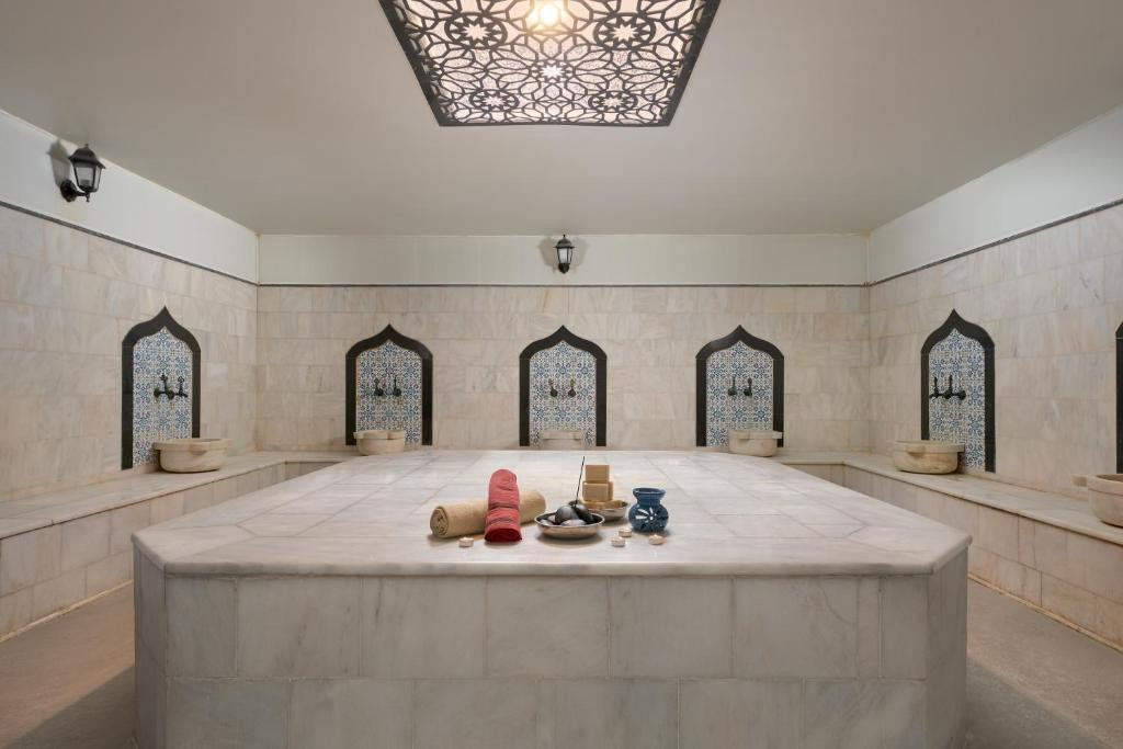 Kaila Krizantem Hotel 4*