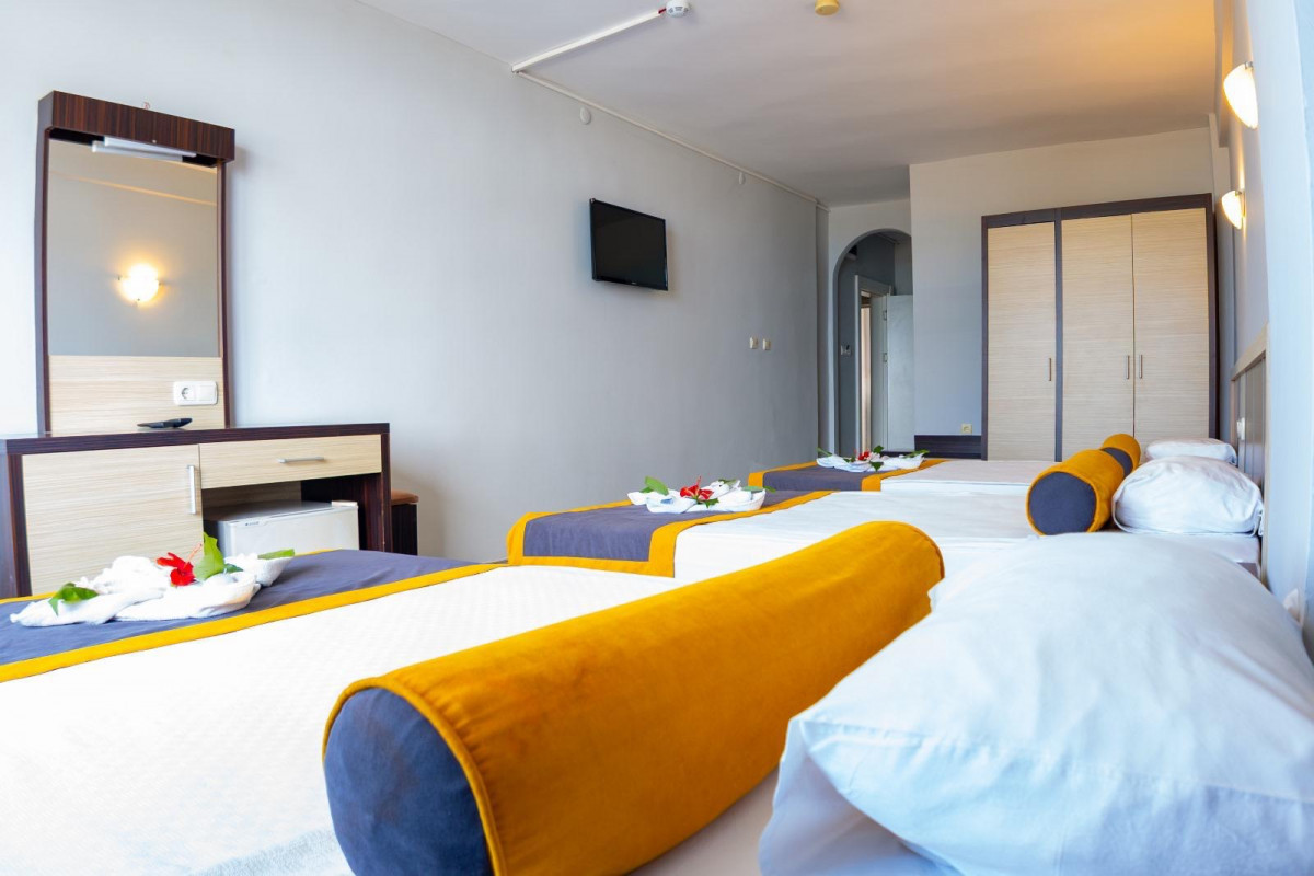 Semt Luna Beach (Ex. Monart, My Luna Playa) 3*