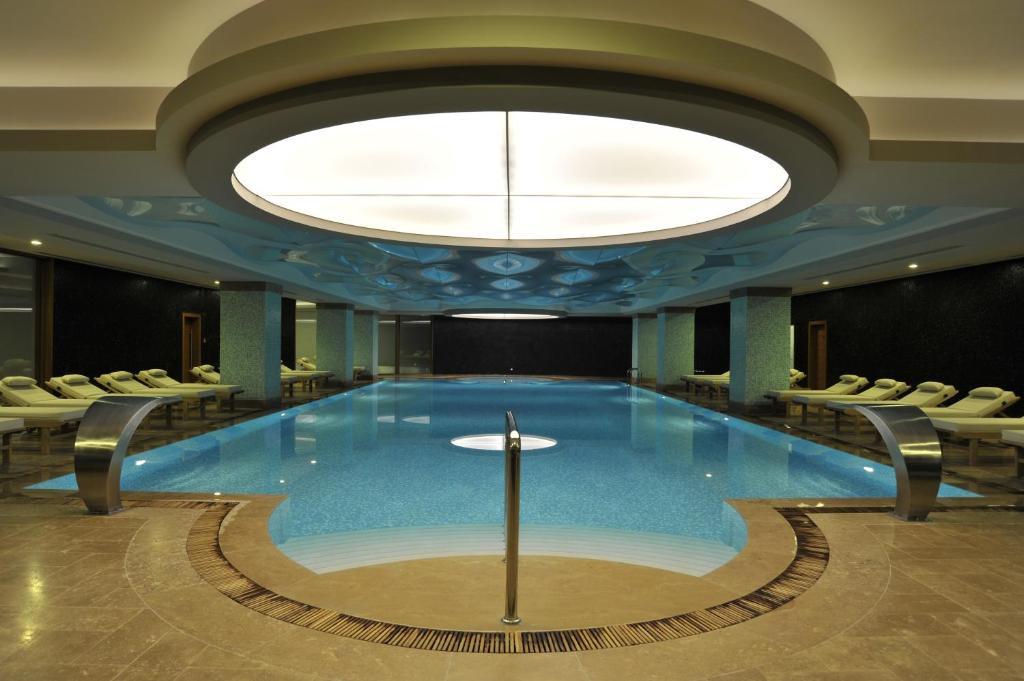 Ramada Plaza By Windham Antalya 5*