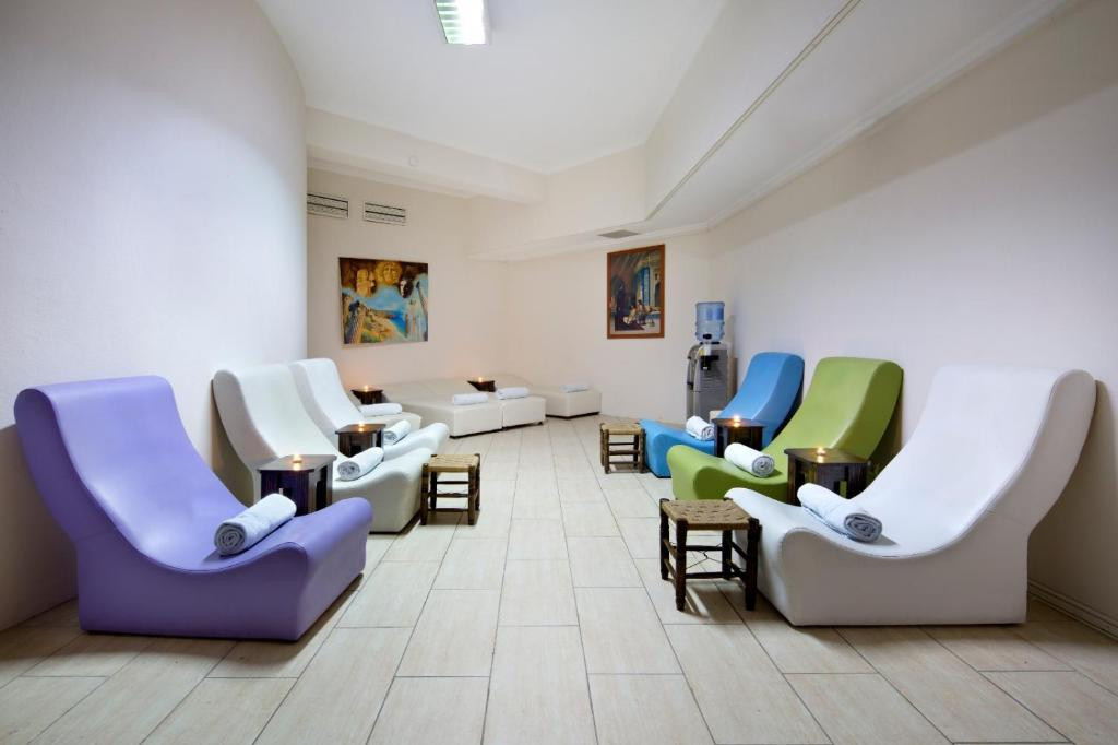 Camyuva Luna (Ex. Larissa Inn) 4*