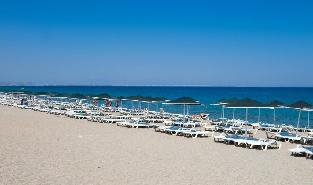 Camyuva Luna (Ex. Larissa Inn) 4*