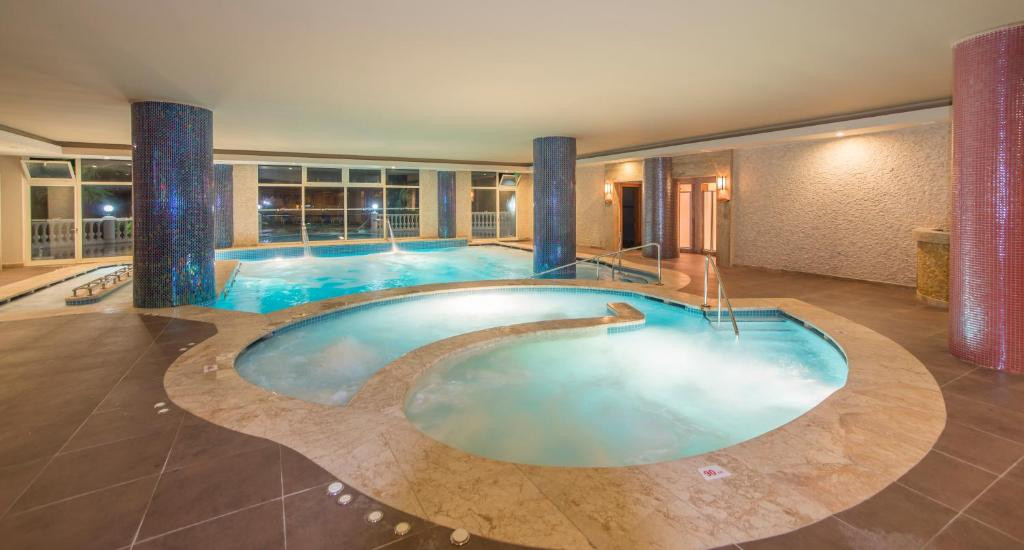 Sunrise Resort & Spa 5*