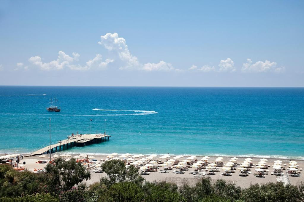 Sunrise Resort & Spa 5*