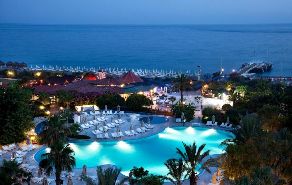 Sunrise Resort & Spa 5*
