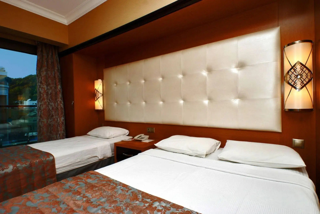 Pasa Beach 4*