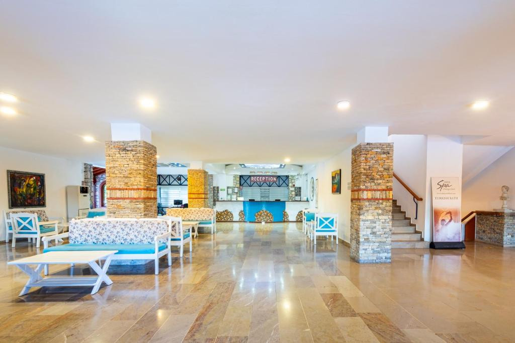Oludeniz Beach Resort By Z Hotels 4*