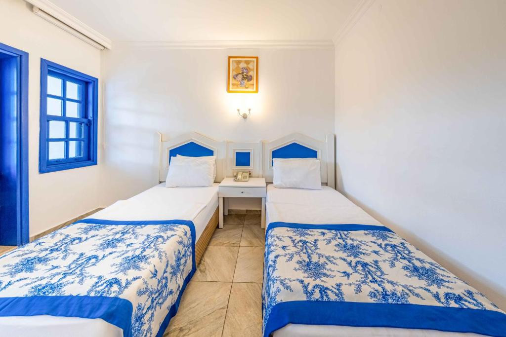 Oludeniz Beach Resort By Z Hotels 4*