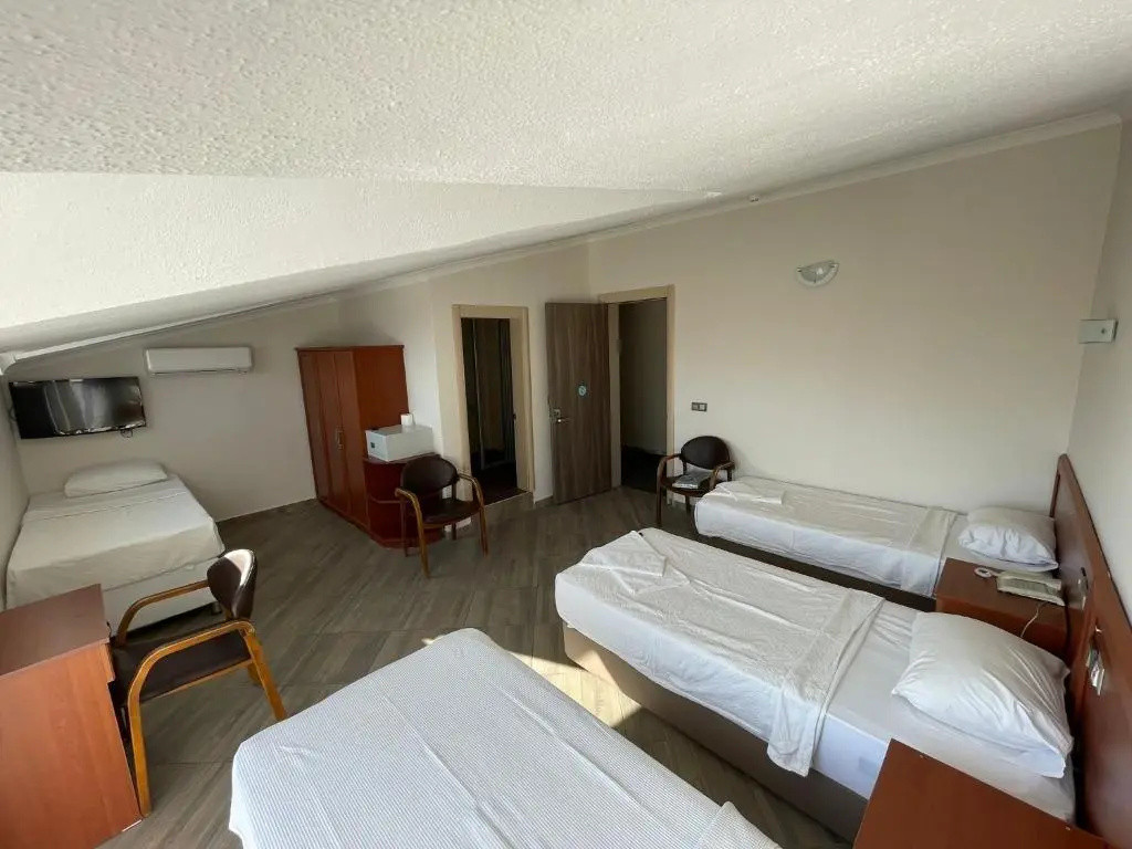 Adler Hotel 3*
