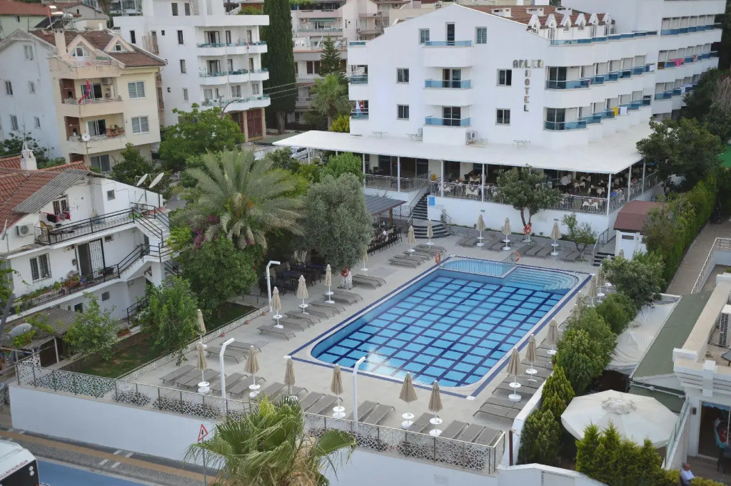 Adler Hotel 3*