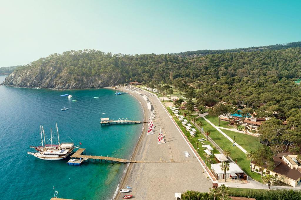 Robinson Camyuva Adults Only 5*