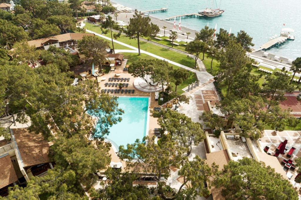 Robinson Camyuva Adults Only 5*