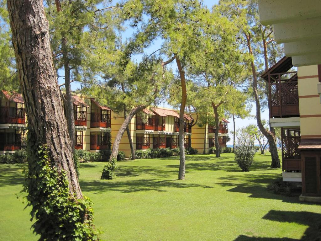Robinson Camyuva Adults Only 5*