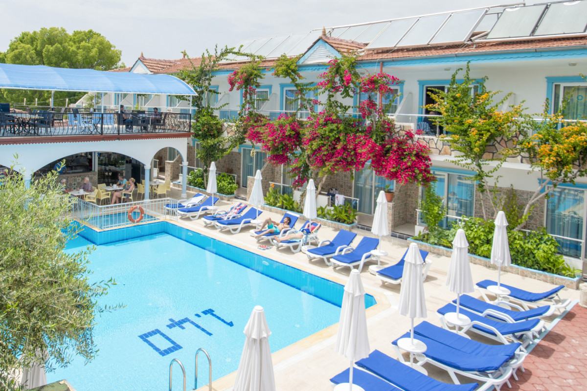 Sunberk Hotel 3*