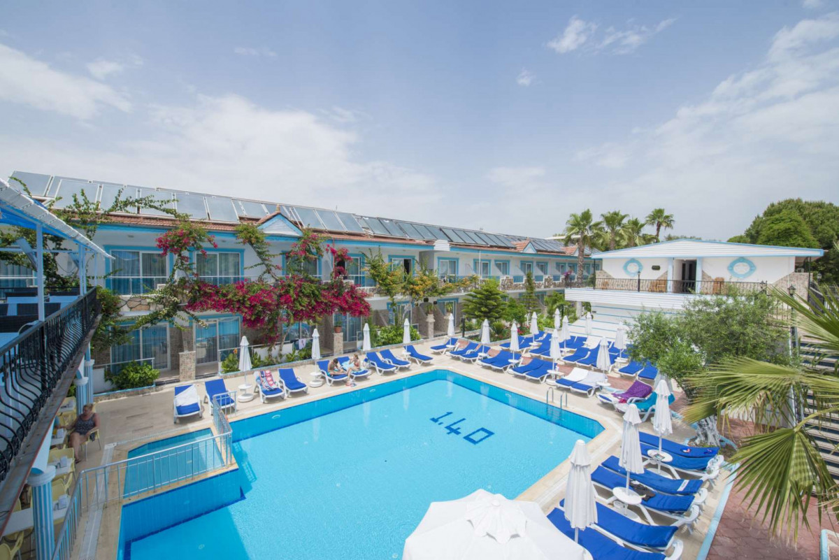 Sunberk Hotel 3*