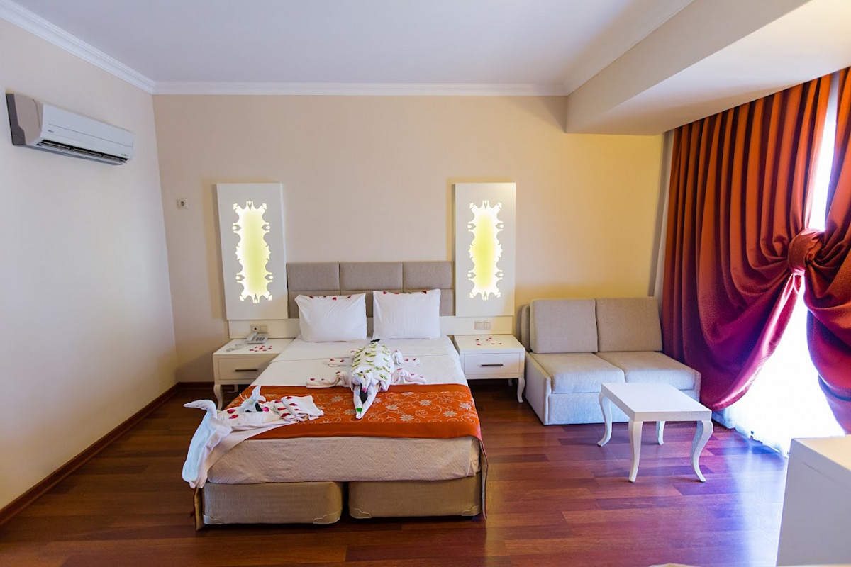Grand Miramor Hotel & Spa 4*