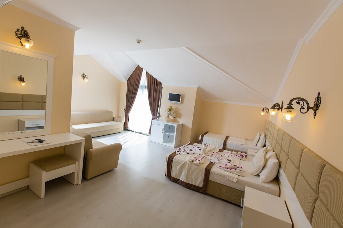 Grand Miramor Hotel & Spa 4*