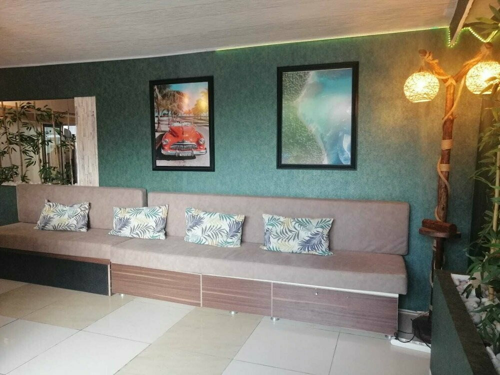Romeo Beach Hotel 3*
