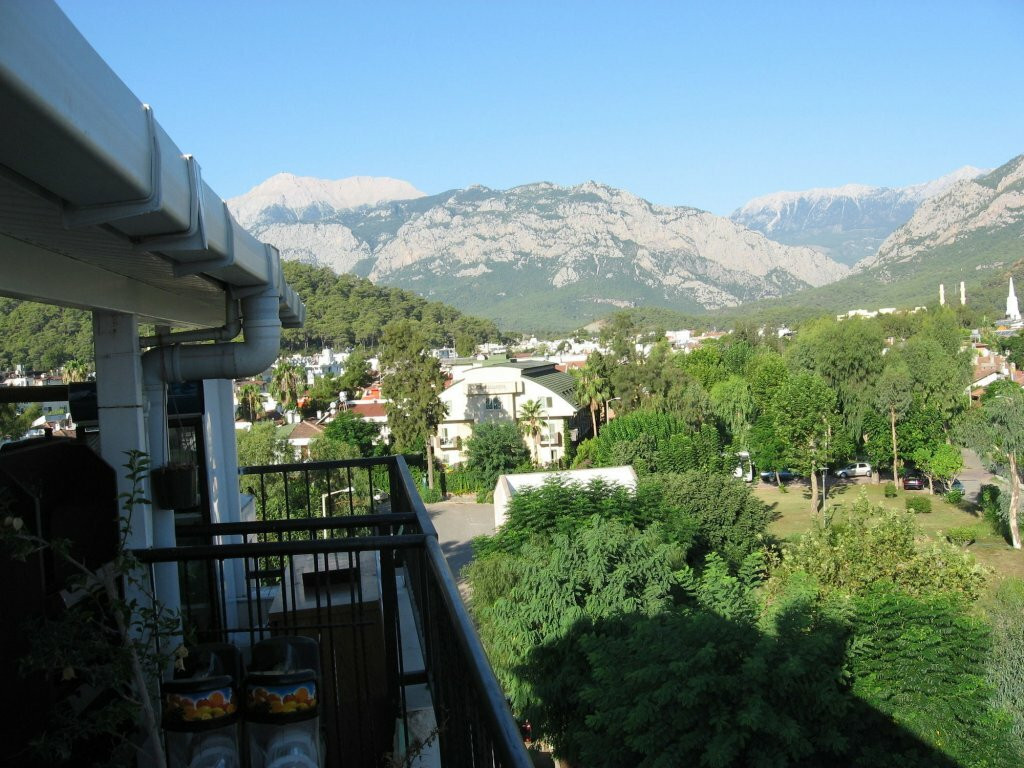 Romeo Beach Hotel 3*