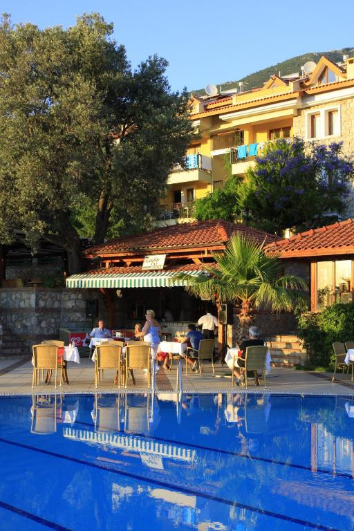 Perdikia Hill Family Resort 4*