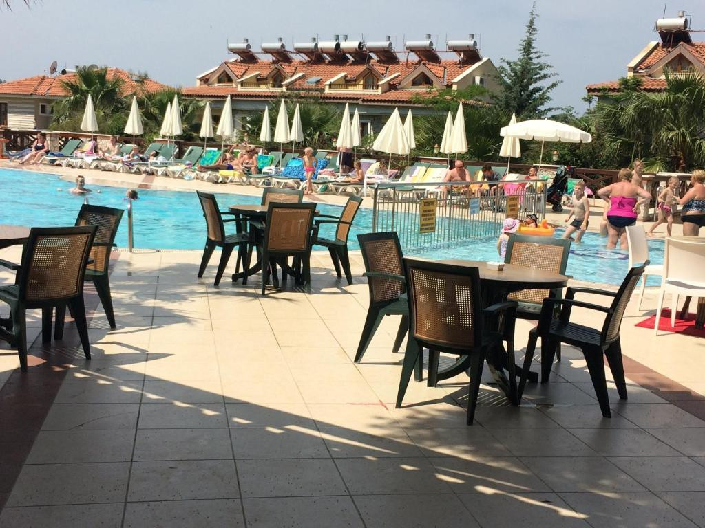 Perdikia Hill Family Resort 4*