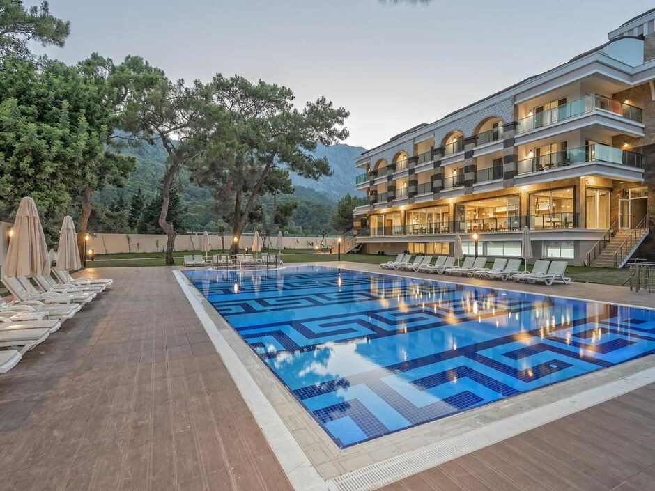 Dosinia Luxury Resort 5*