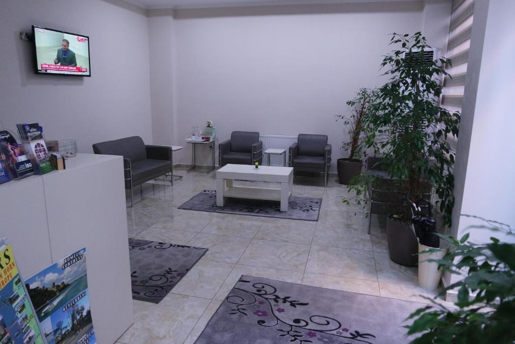 Reydel Hotel 2*