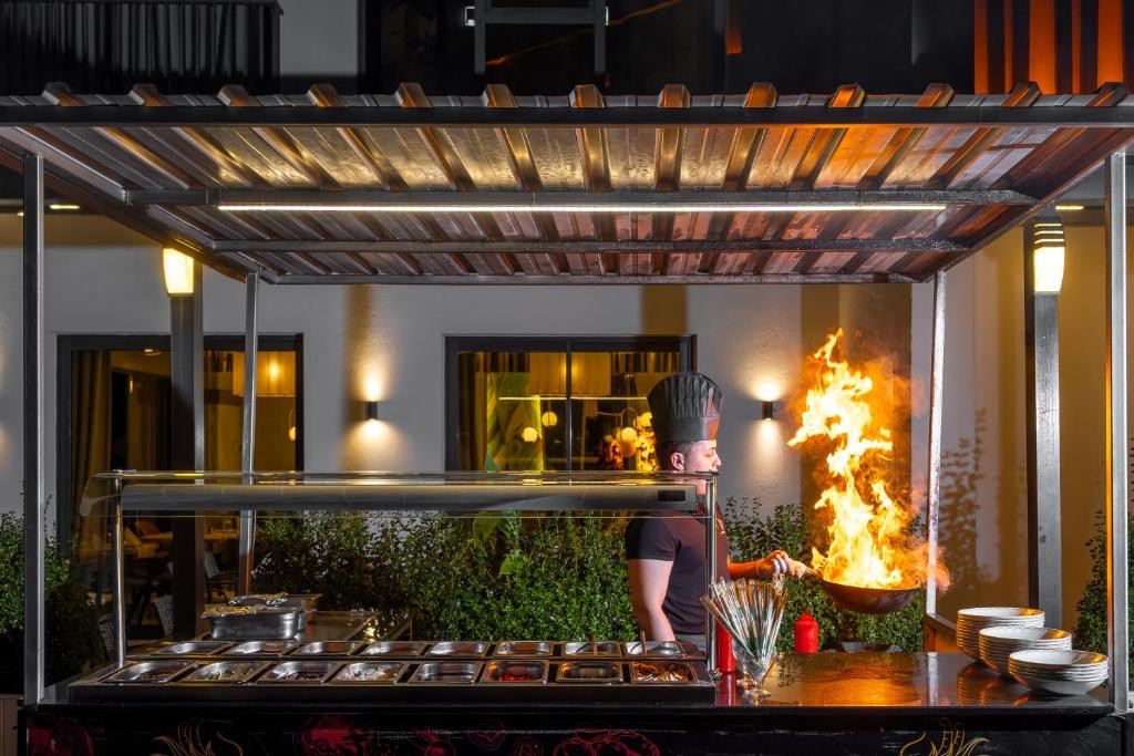 The Raga Side Fine Dining Adults Only 16+ 5*