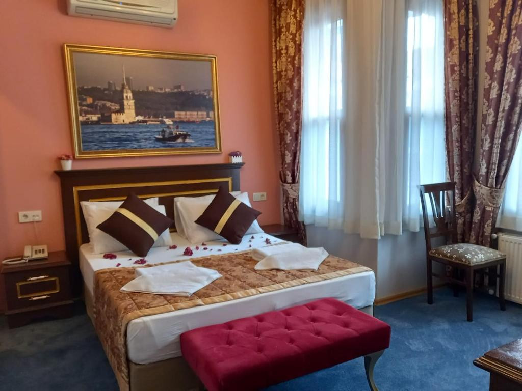 Emirhan Inn Apt 3*