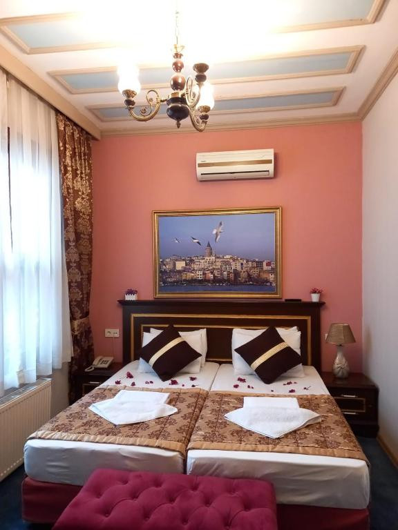 Emirhan Inn Apt 3*