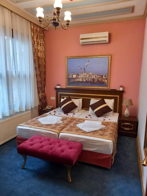 Emirhan Inn Apt 3*