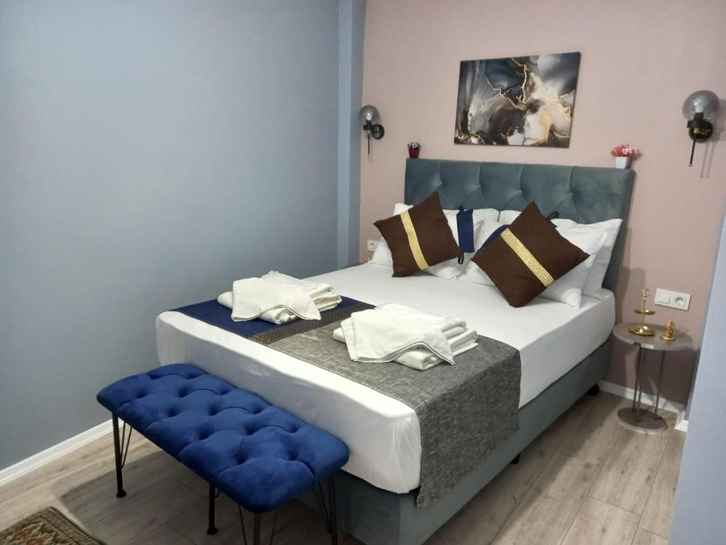Emirhan Inn Apt 3*