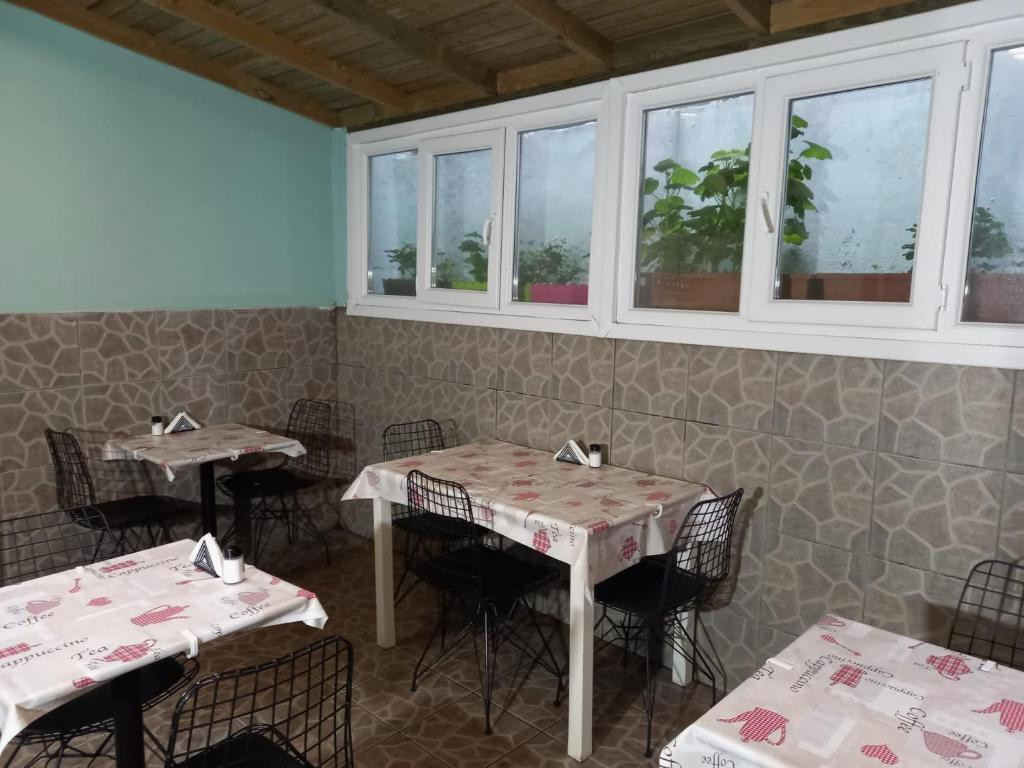 Emirhan Inn Apt 3*