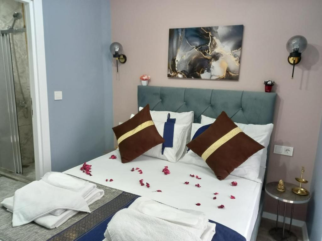 Emirhan Inn Apt 3*